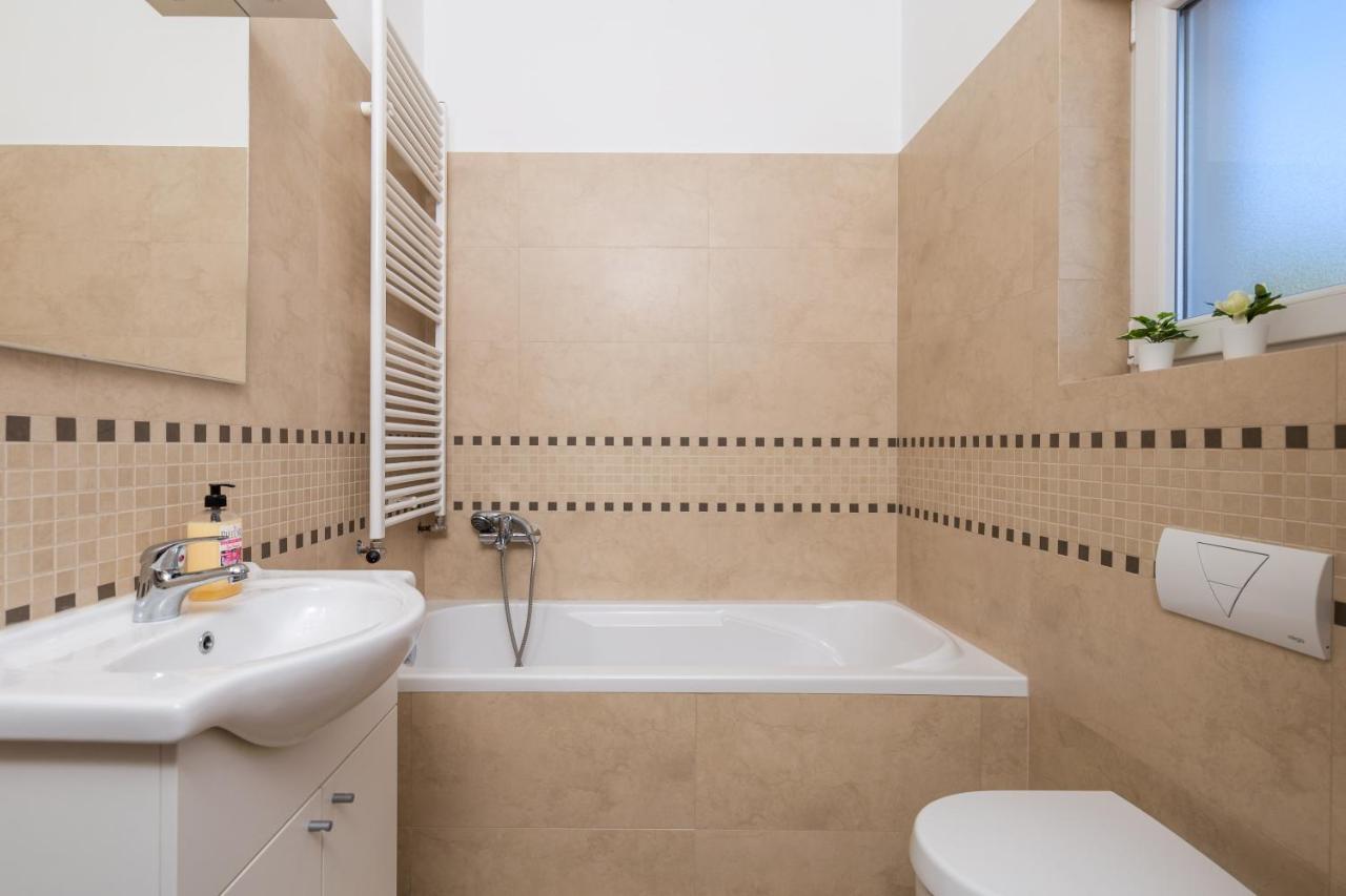 אופטיה Kvarner Bay View Apartments מראה חיצוני תמונה